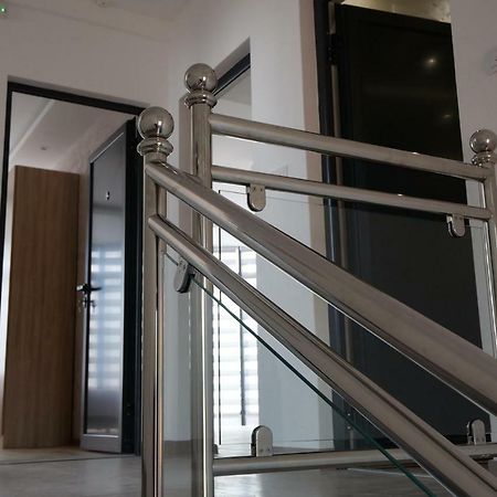 Dubai Apartmani Novi Pazar Eksteriør billede