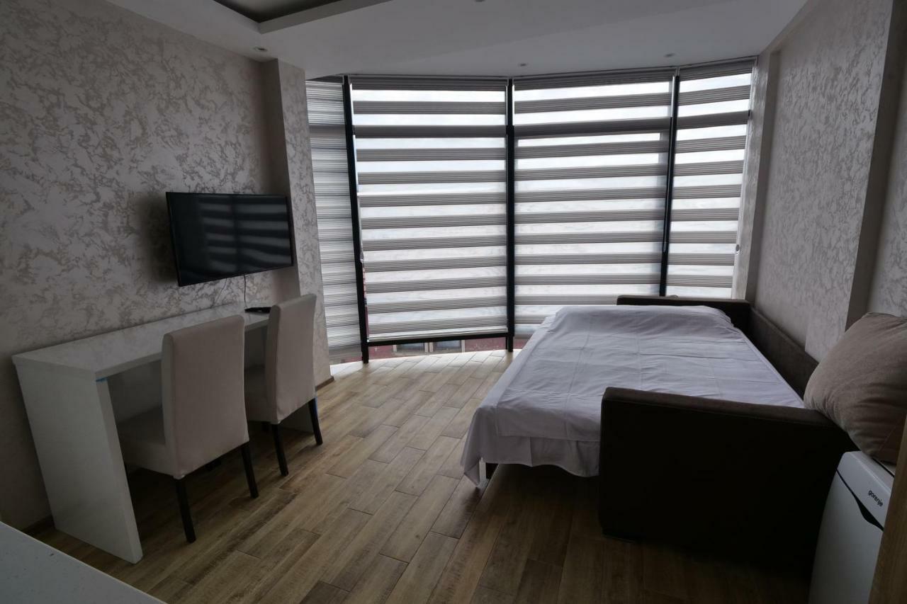 Dubai Apartmani Novi Pazar Eksteriør billede